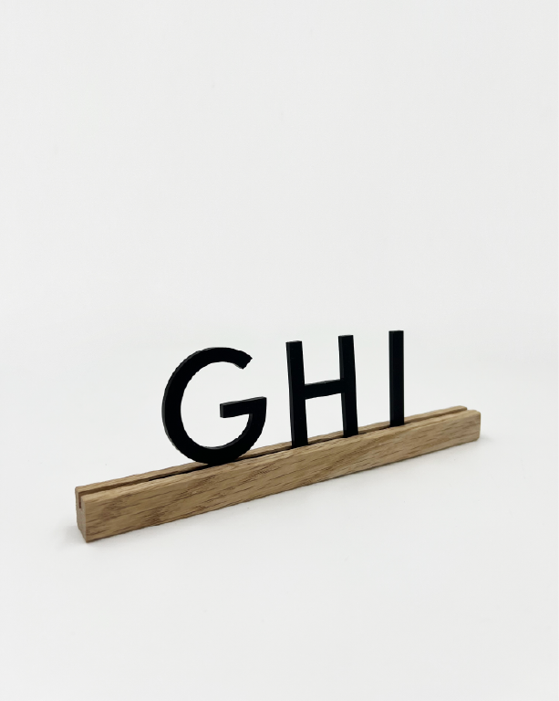 Deko Buchstabe schwarz